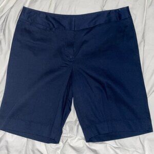 New with tag Susan Bristol short with small pocket in front. 6